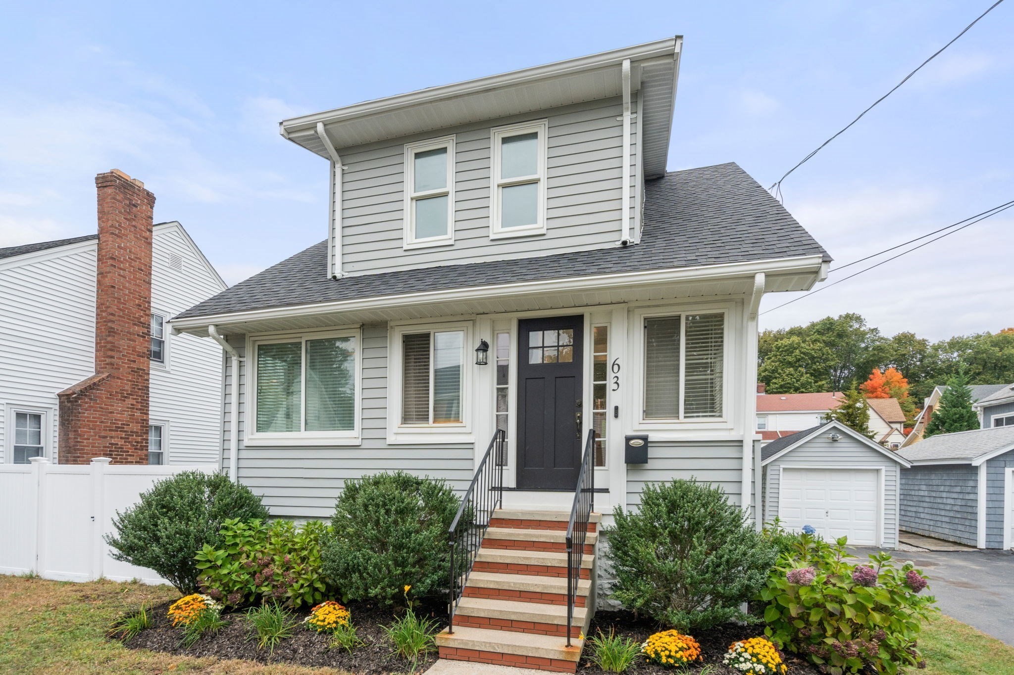 63 Willow Ave, Quincy, MA 02170