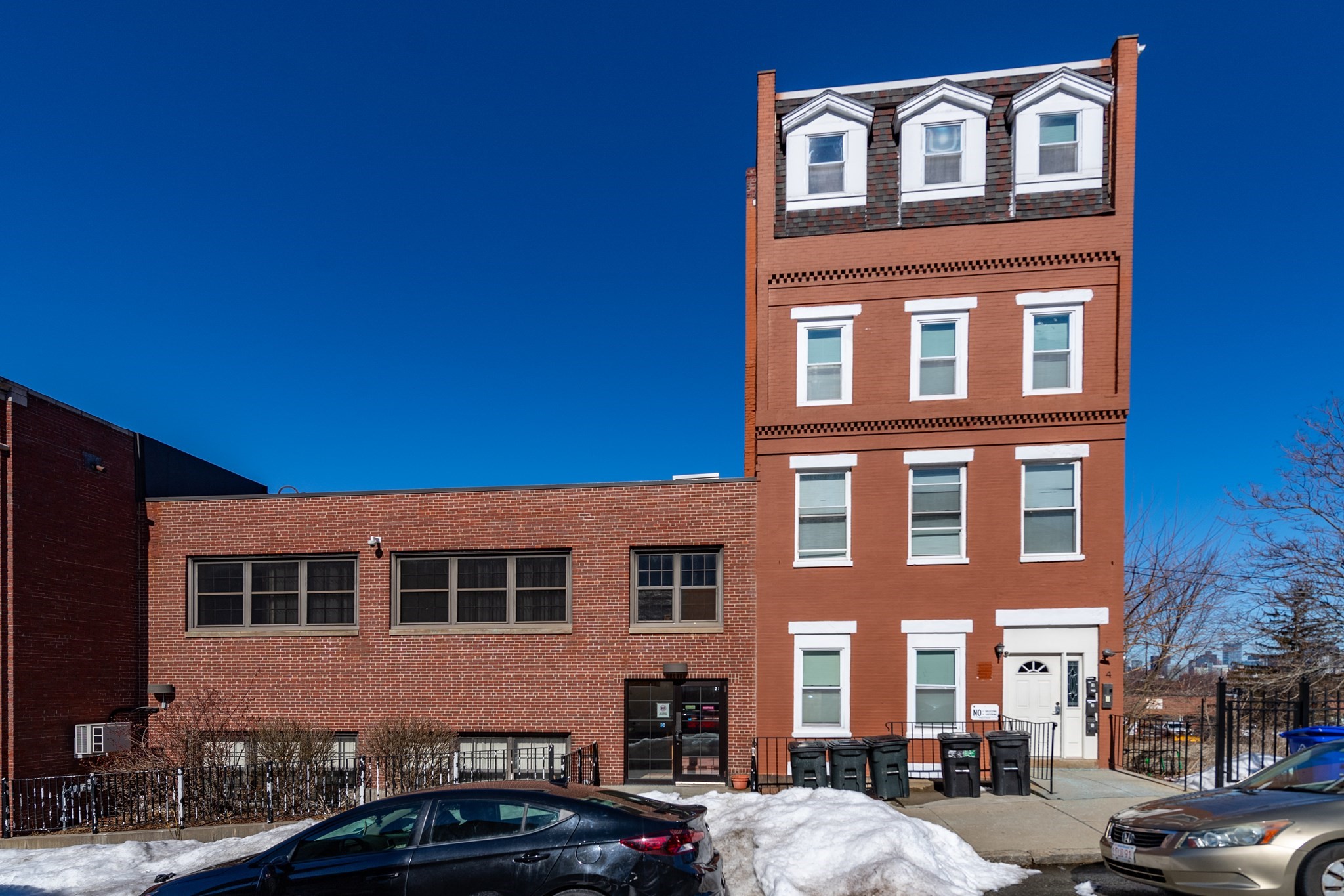 4 Kearsarge Ave, Roxbury, Boston, MA 02119