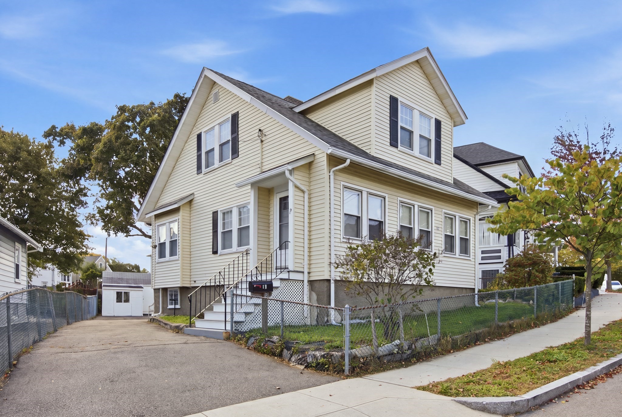 18 Pope St, Quincy, MA 02171