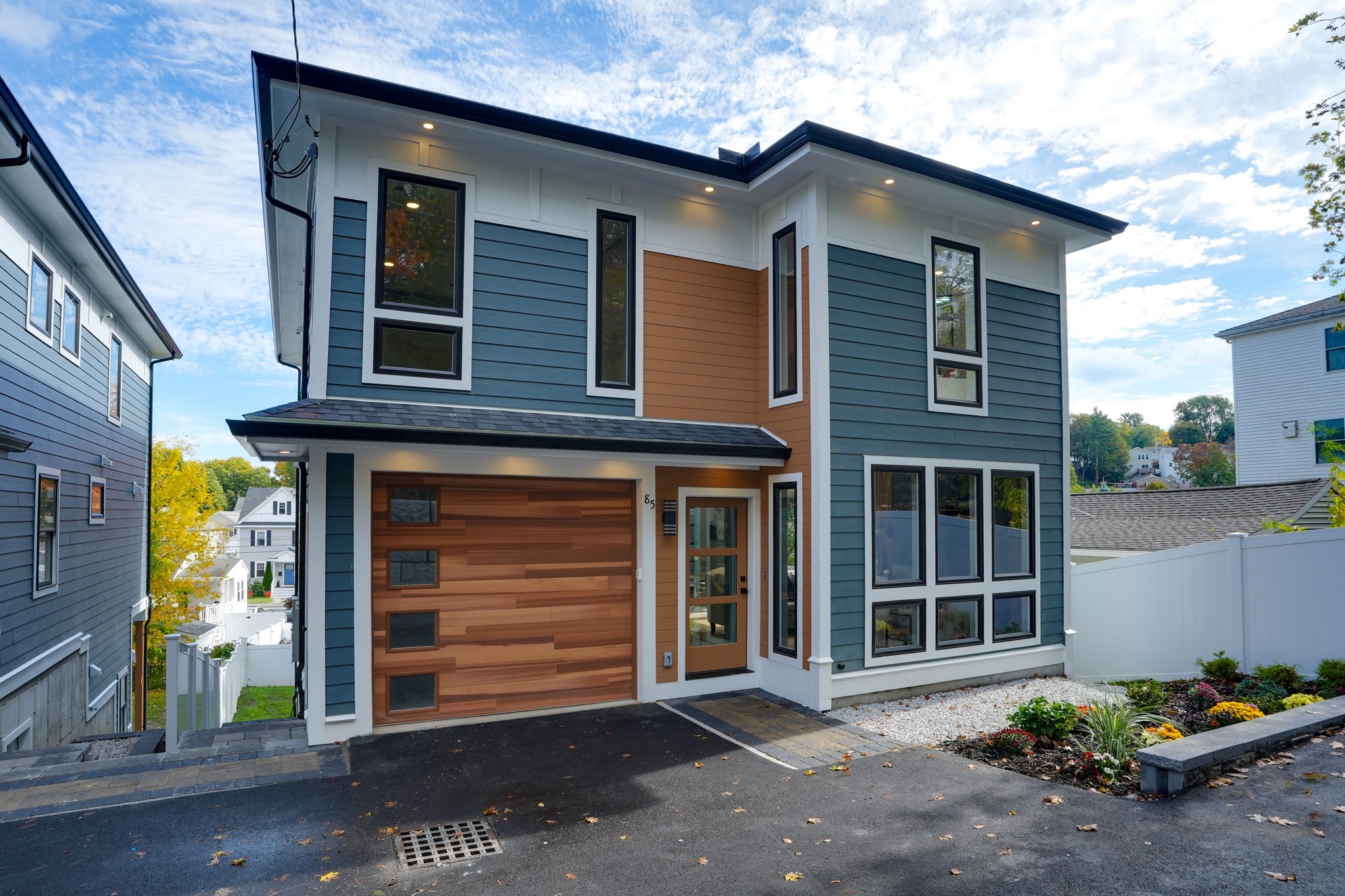 85 Hillcrest Street, Waltham, MA 02451