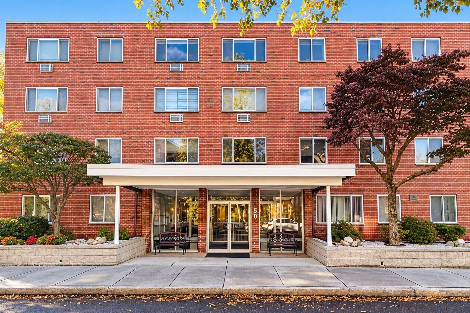 50 Green Street Unit 209, Brookline, MA 02446