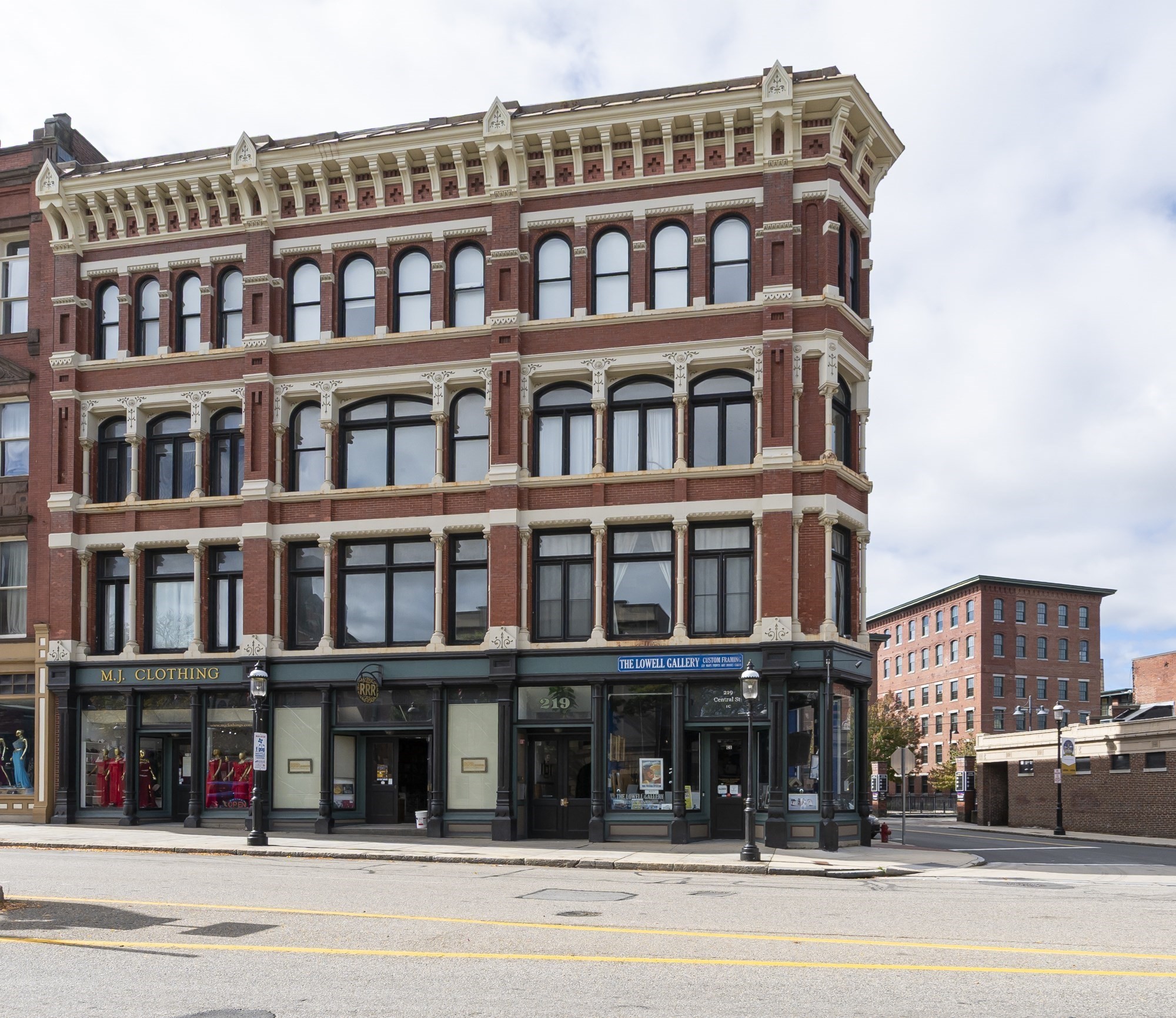 219 Central St Unit 3A, Lowell, MA 01852