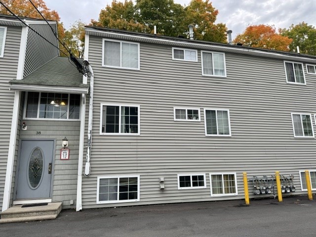 38 Walker St Unit 10, Lowell, MA 01854