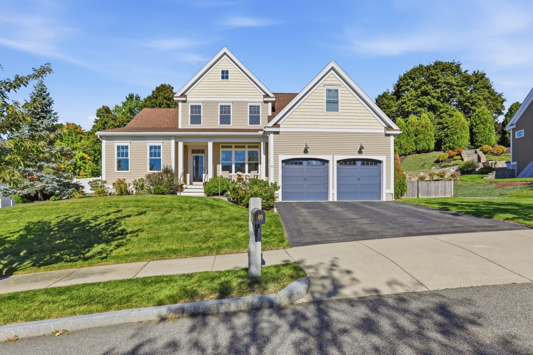 40 Winship Dr, Stoneham, MA 02180