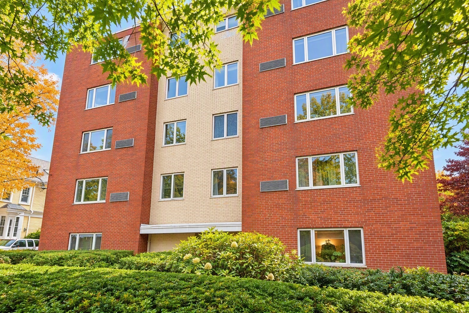 114 Pleasant St. Unit 406, Arlington, MA 02476