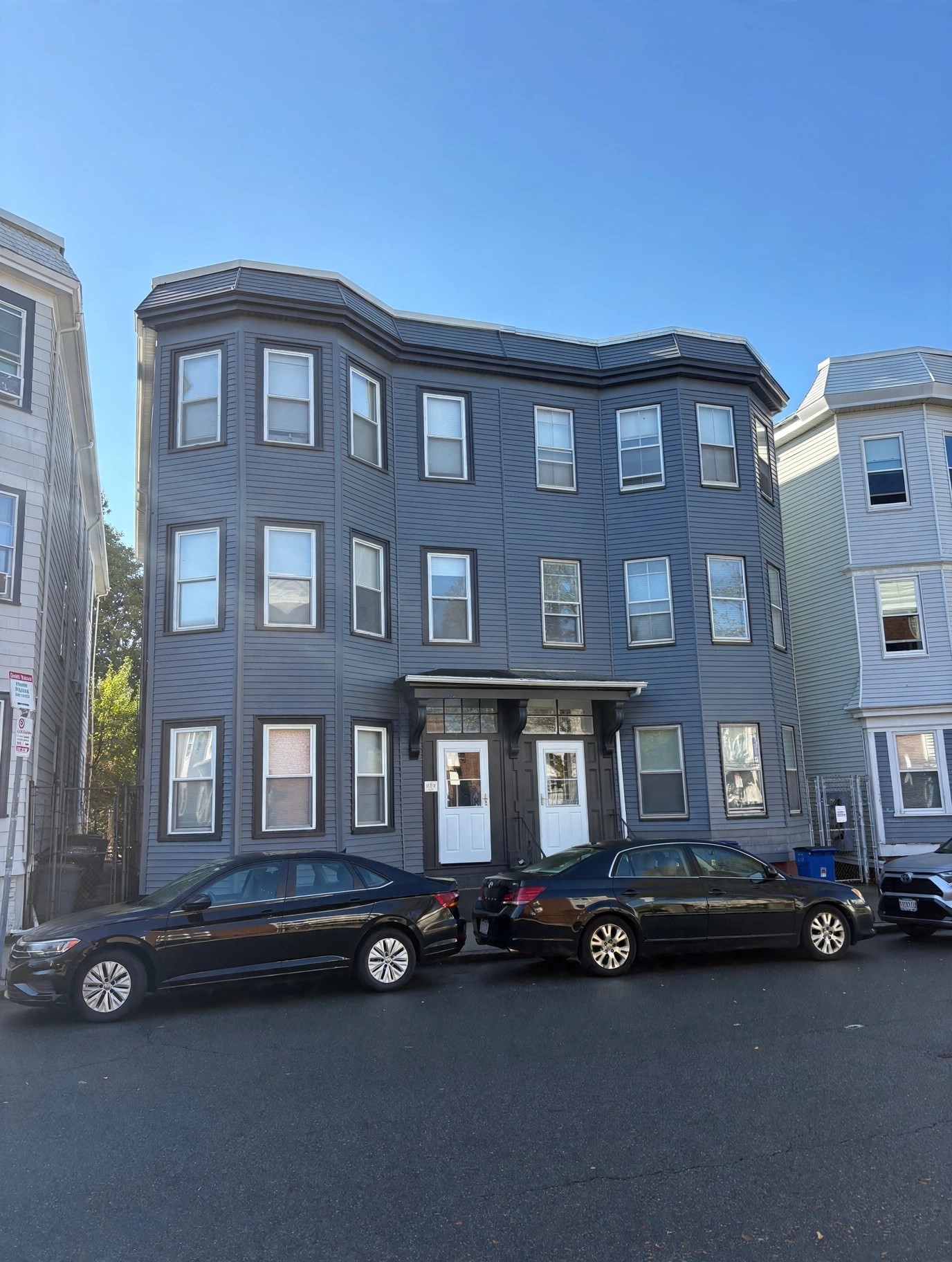 633 E 6th St, Boston - South Boston, MA 02127