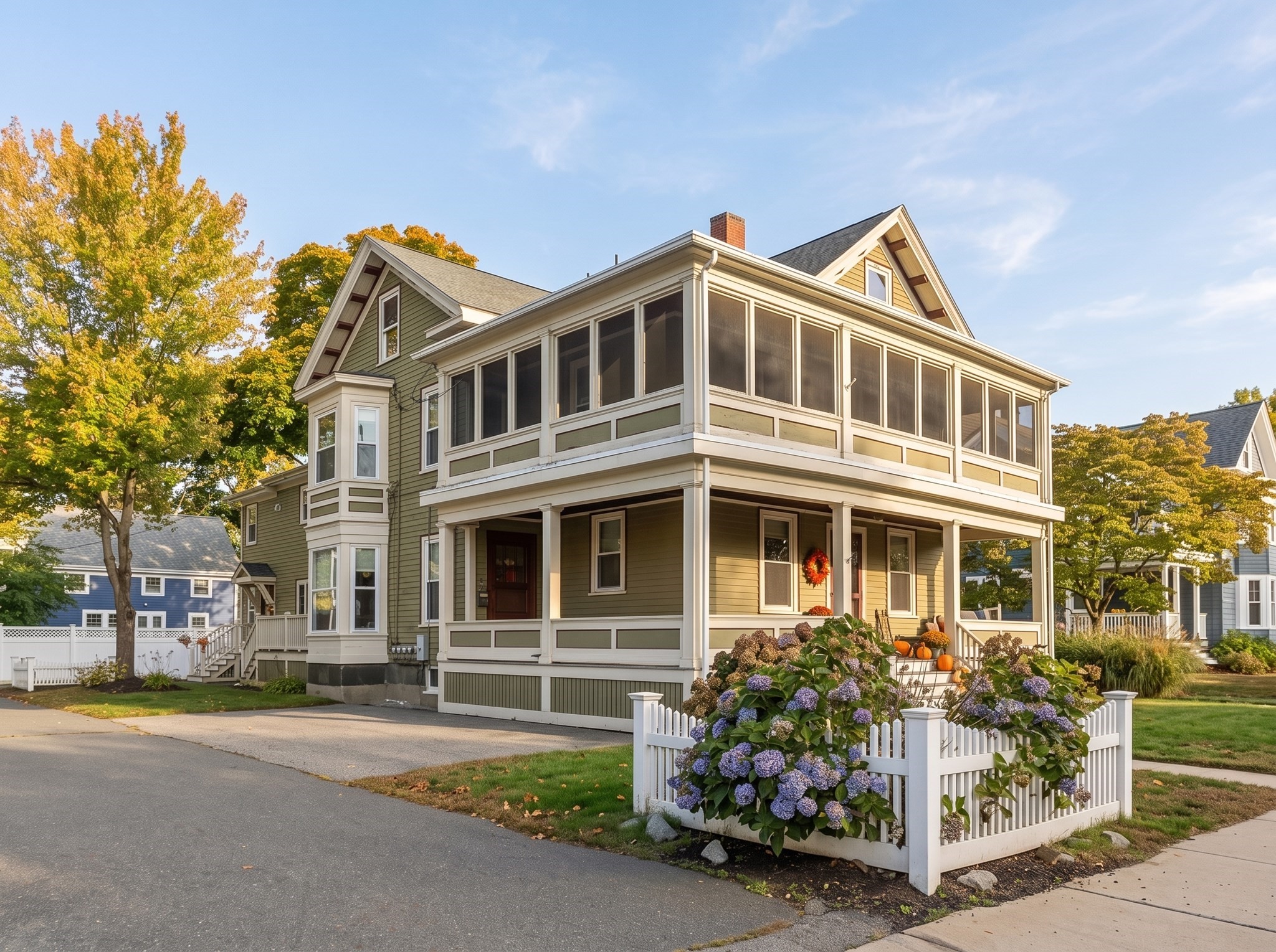 33 Vine St Unit 2, Melrose, MA 02176