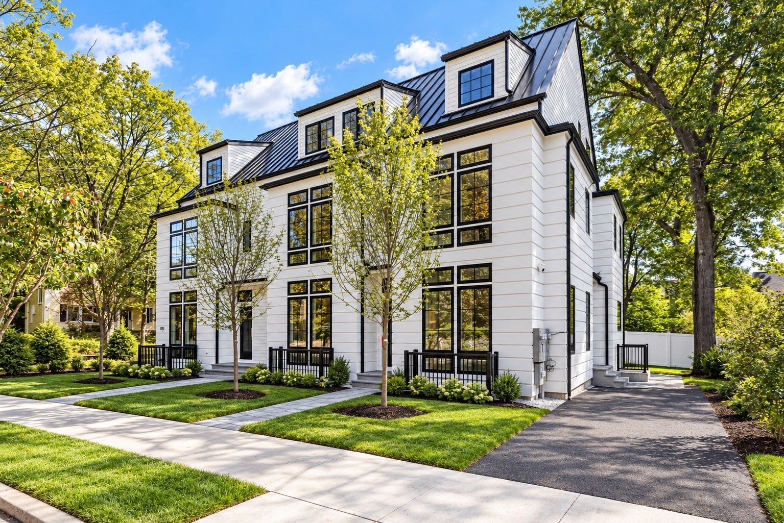 6 Floral St Unit 6, Newton, MA 02461