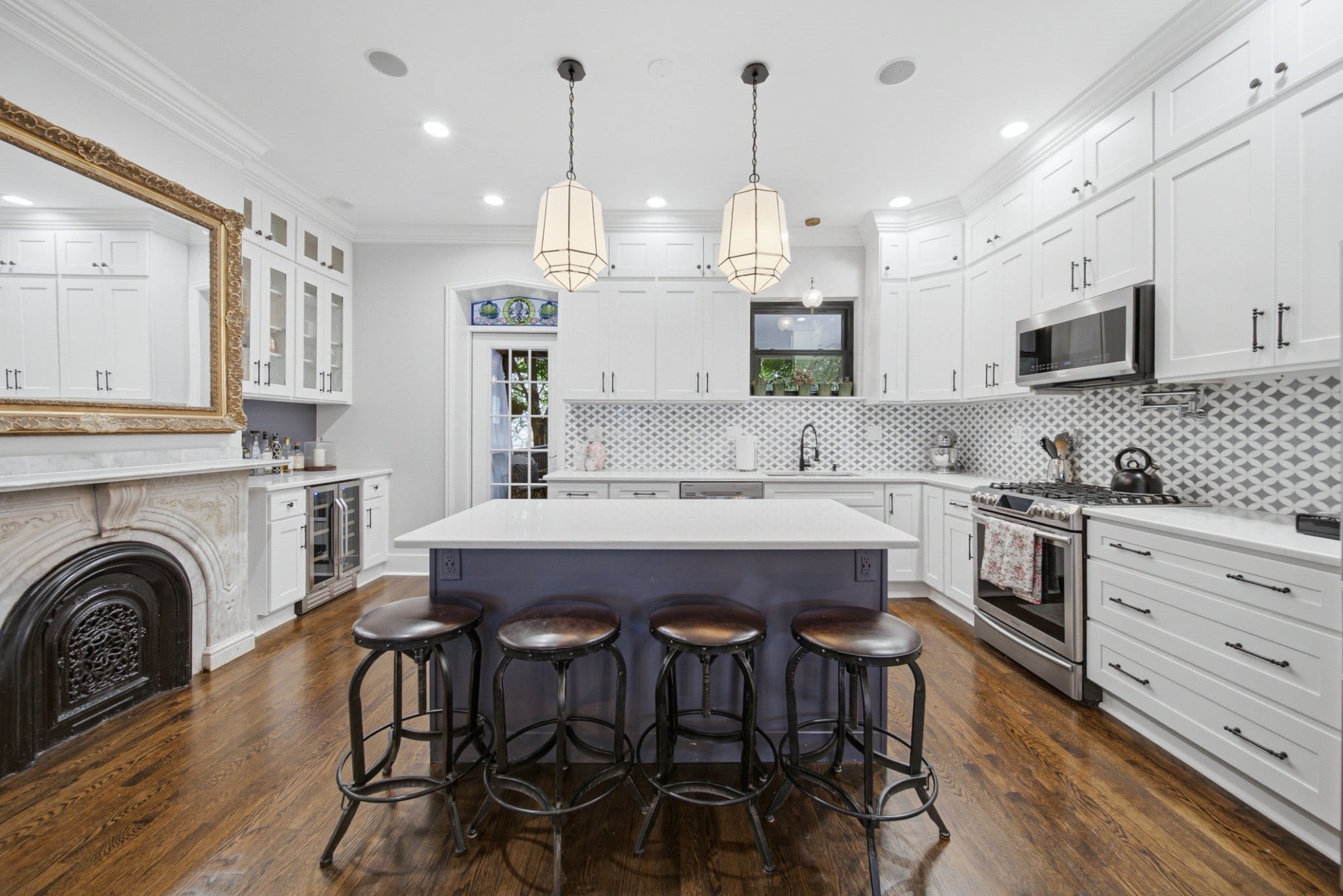 20 W Cottage St, Roxbury, Boston, MA 02125