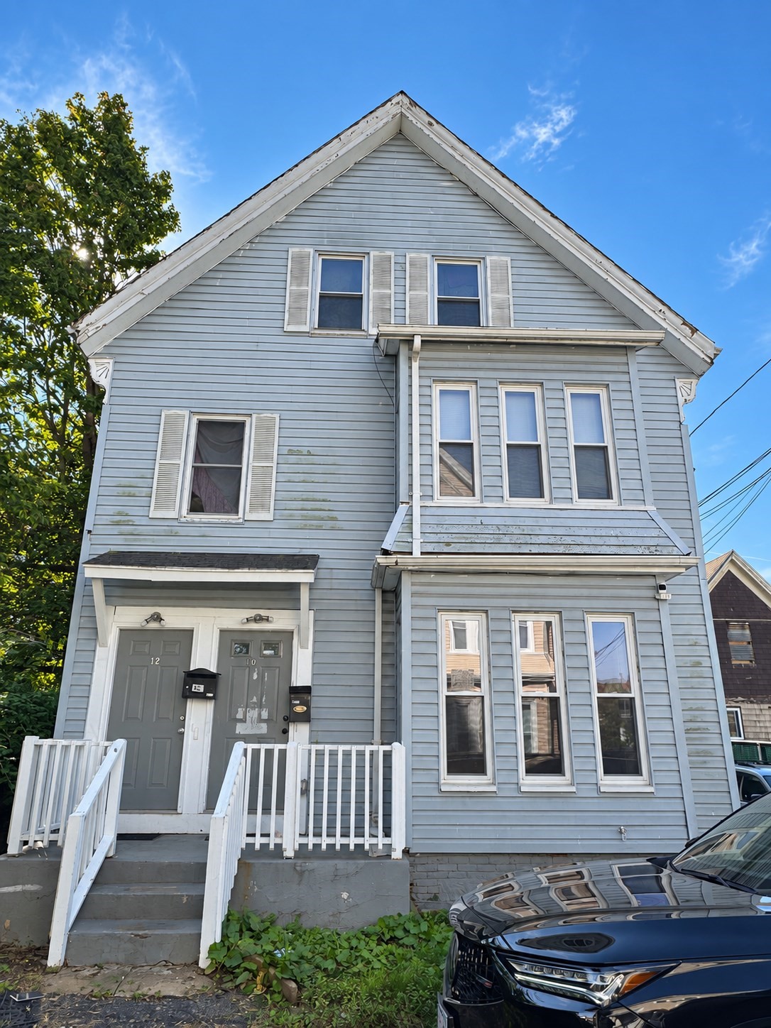 10 Wilkins Pl, Brockton, MA 02301