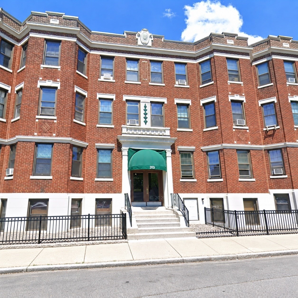 313 Allston St Unit B1, Brighton, Boston, MA 02135