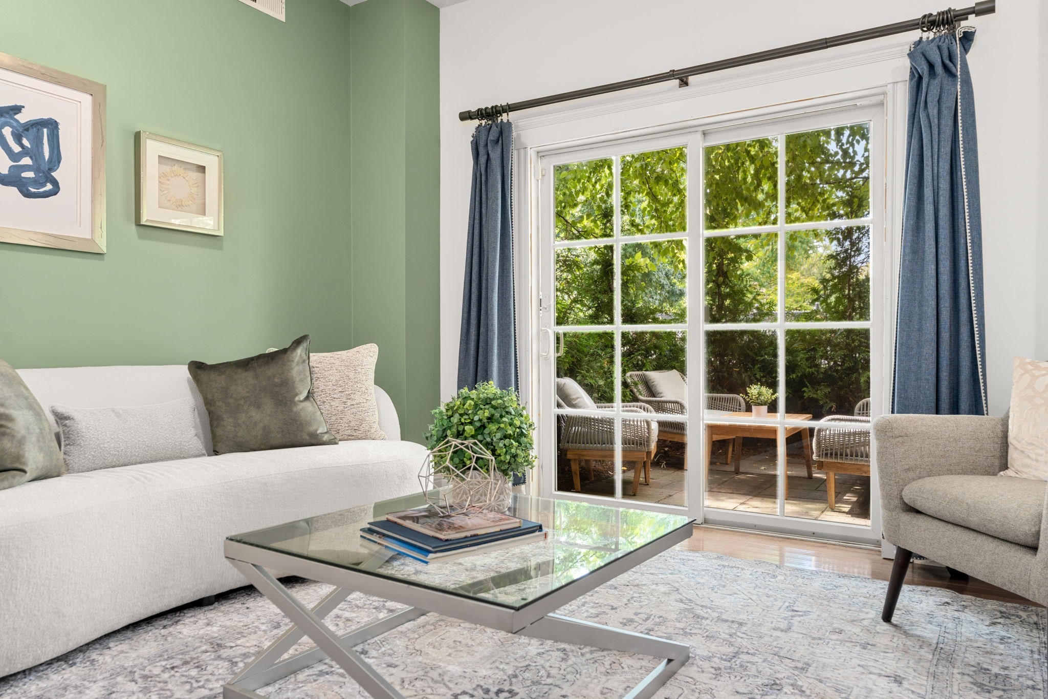 61 Bolton St Unit 102, Cambridge, MA 02140