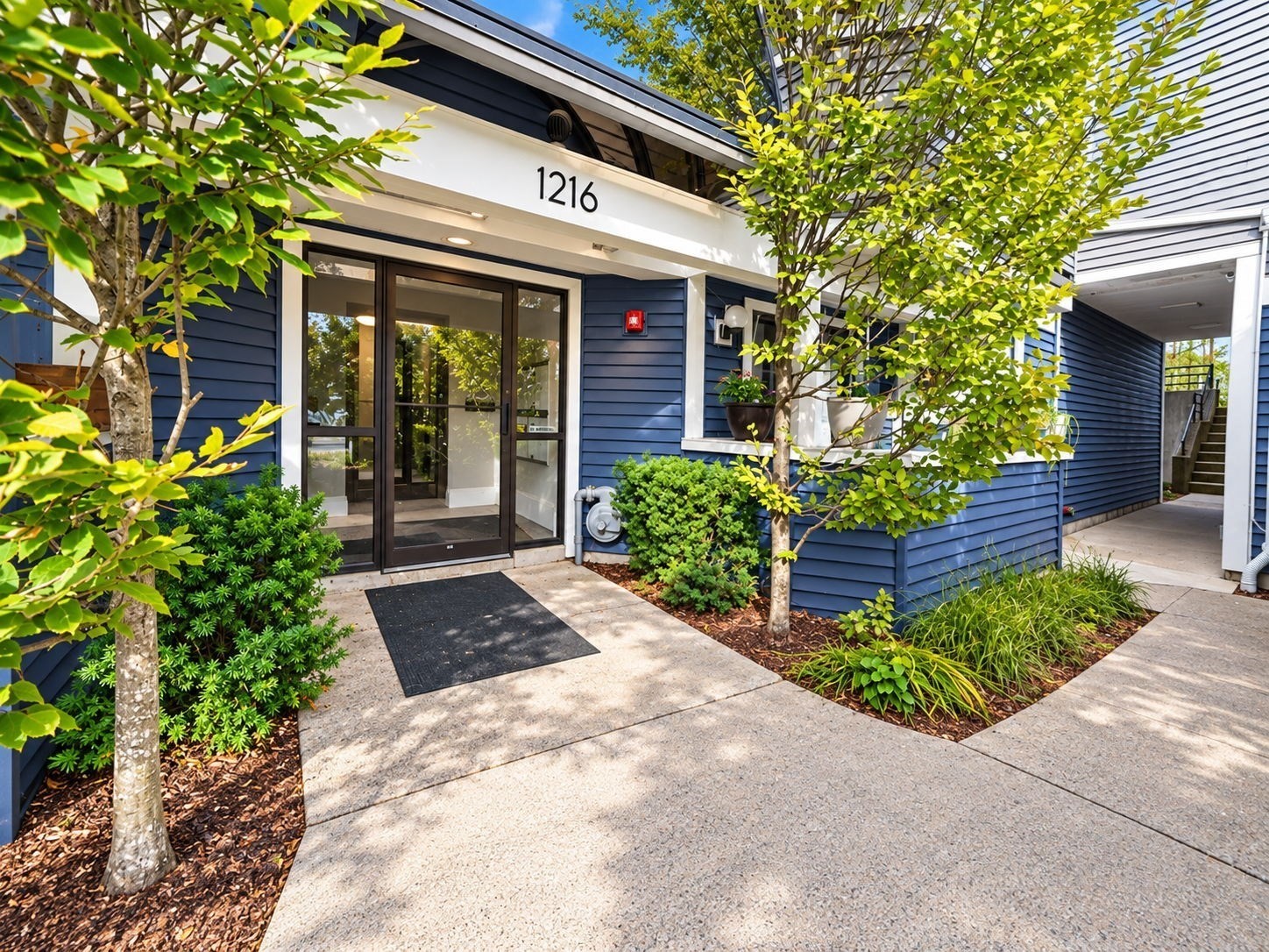 1216 Vfw Pkwy Unit 41, Boston - West Roxbury, MA 02132