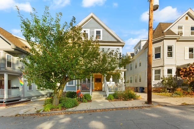 60 Weld Hill Street Unit 2, Jamaica Plain, Boston, MA 02130