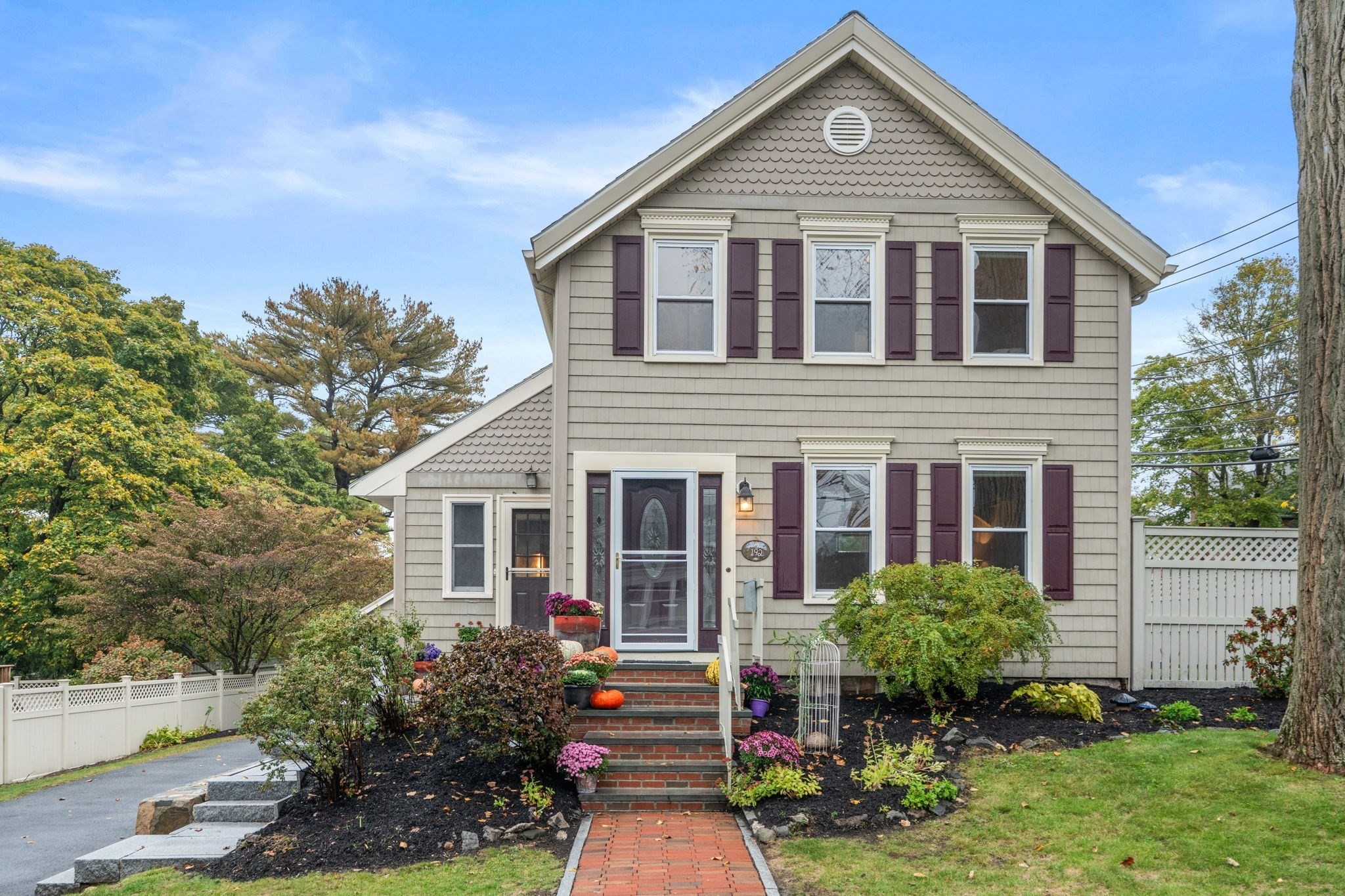 192 Wren Street, Boston - West Roxbury, MA 02132